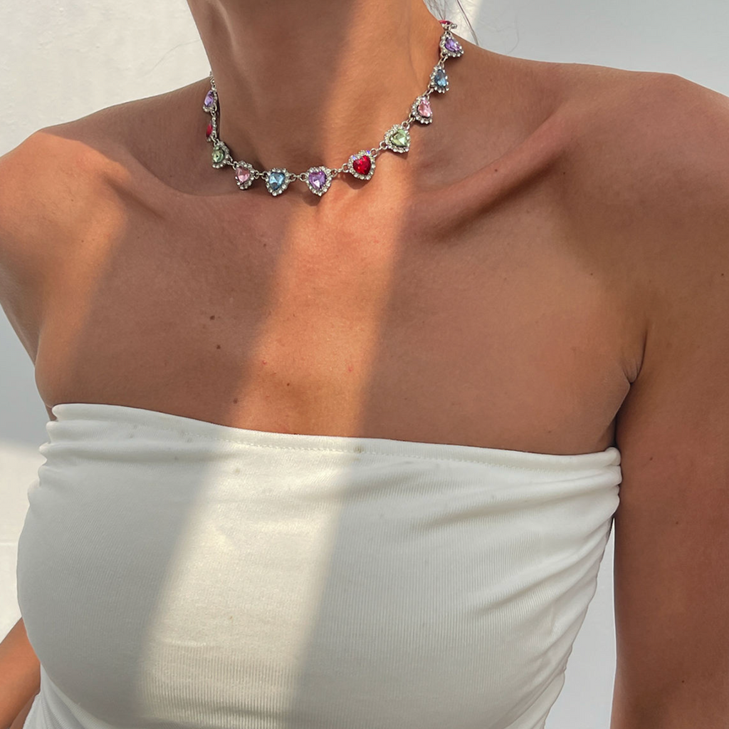 Trendy Multicolor Acrylic Peach Heart Choker Necklace