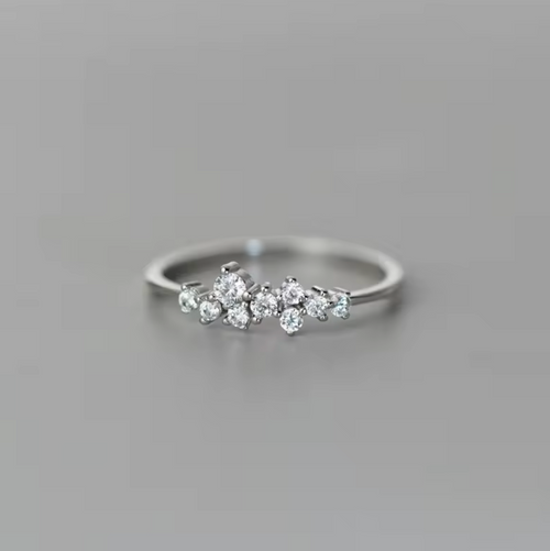 Elegant Shiny Zircon Statement Ring
